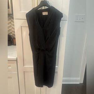 NWOT Modern Citizen Black V Neck Cindy Dress Size Large